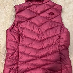 North Face 550 puffer vest